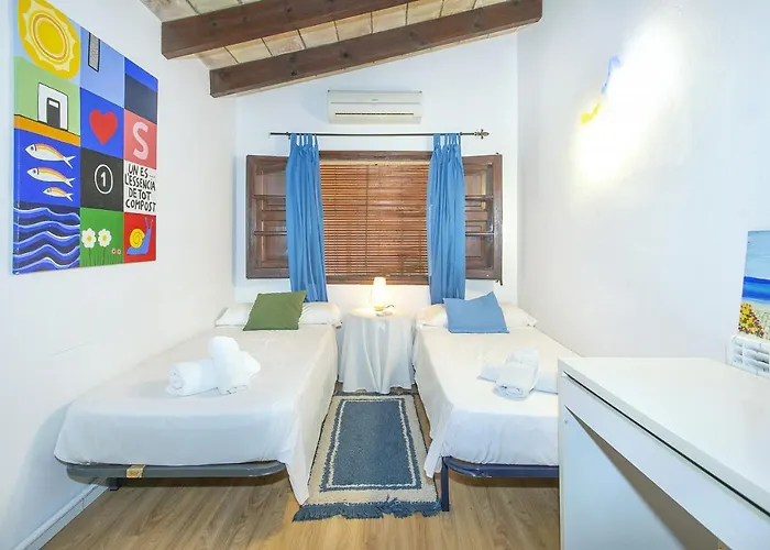 Owl Francesc - Family And Friends * بورت دي بوينسا