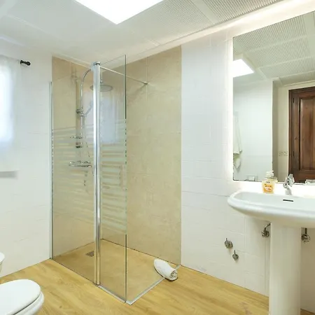 Owl Francesc - Family And Friends Villa