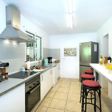 Owl Francesc - Family And Friends Port de Pollença